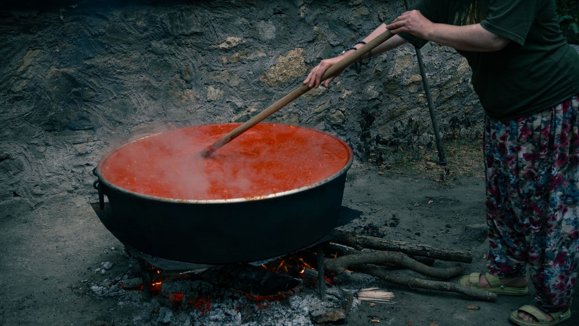 Cover image for When Canned Tomatoes Beat Fresh in a Home Kitchen
